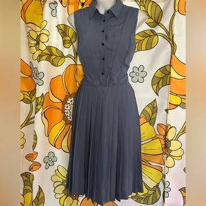 Banana Republic Pleated  Sleeveless Shirt Dress